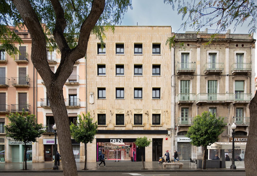 Hotel Apartaments Rambla 68
