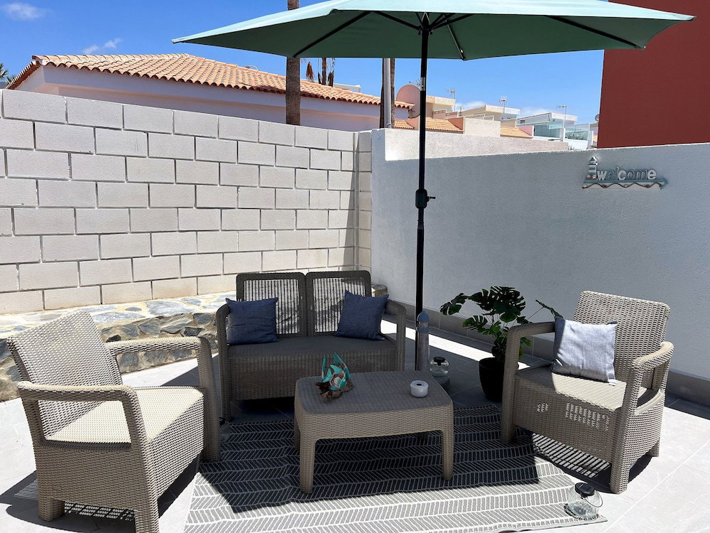 Hotel Villa Magnolia In Callao Salvaje
