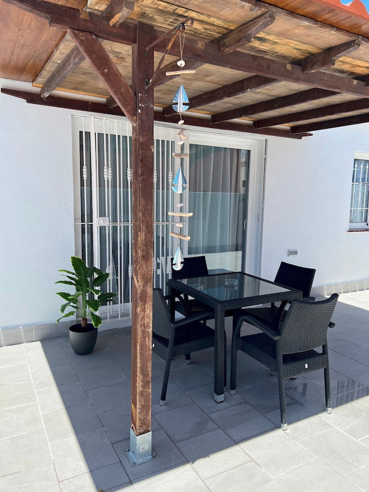 Villa Magnolia In Callao Salvaje