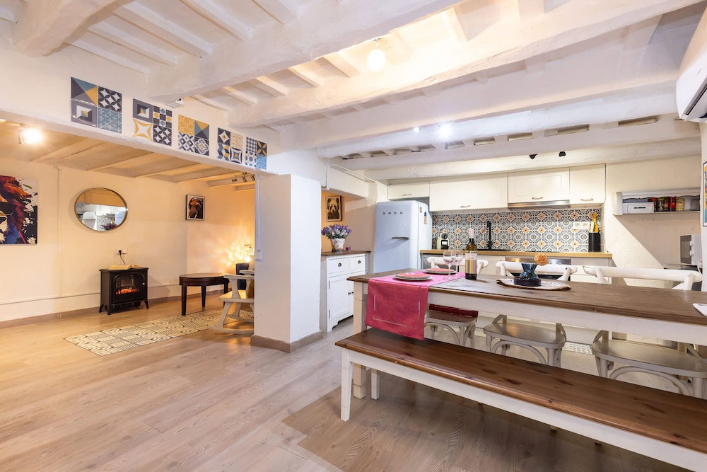 Apartment By The Cathedral - Unik Vacation