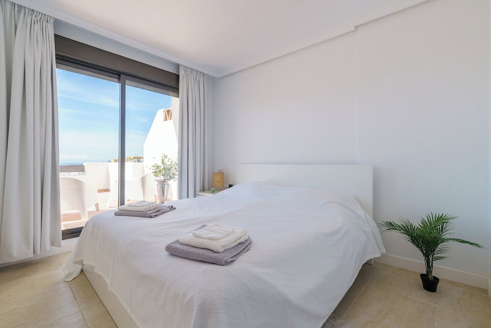Hotel Luxe Golf & Family House Escape