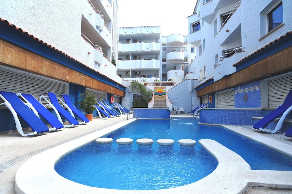 Hotel Apartamentos Maurici Park