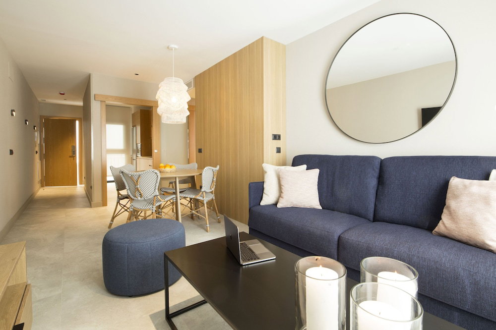 Hotel Goodnight Cádiz Apartments