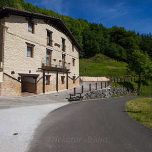 Hotel Arkaitza cazare Berrobi