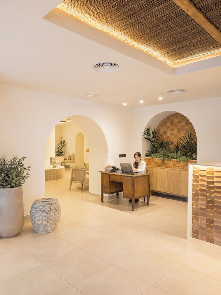 The Cookbook Hotel & Spa