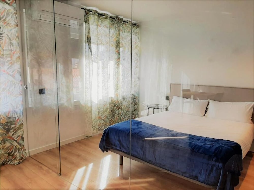 Hotel Apartamentos Celestina By Gaiarooms