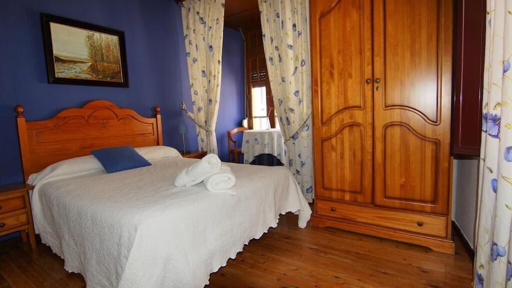 Hotel Pensión Sandoval By Gaiarooms
