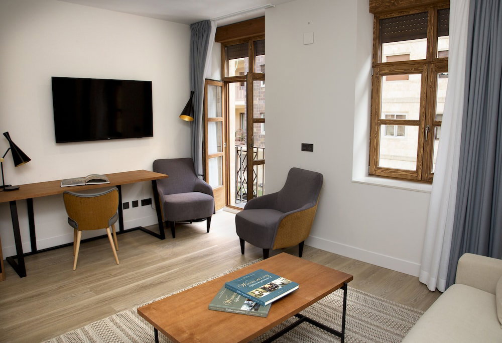 Hotel Prisma Suites