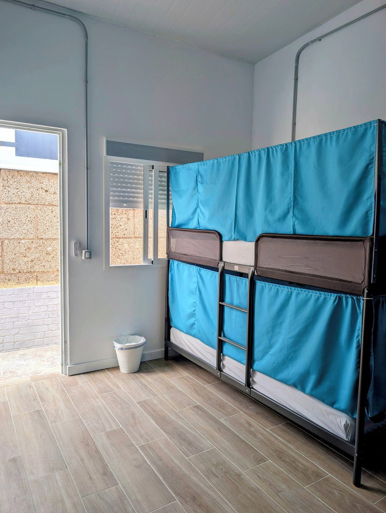 Hotel Adeje Nest Hostel