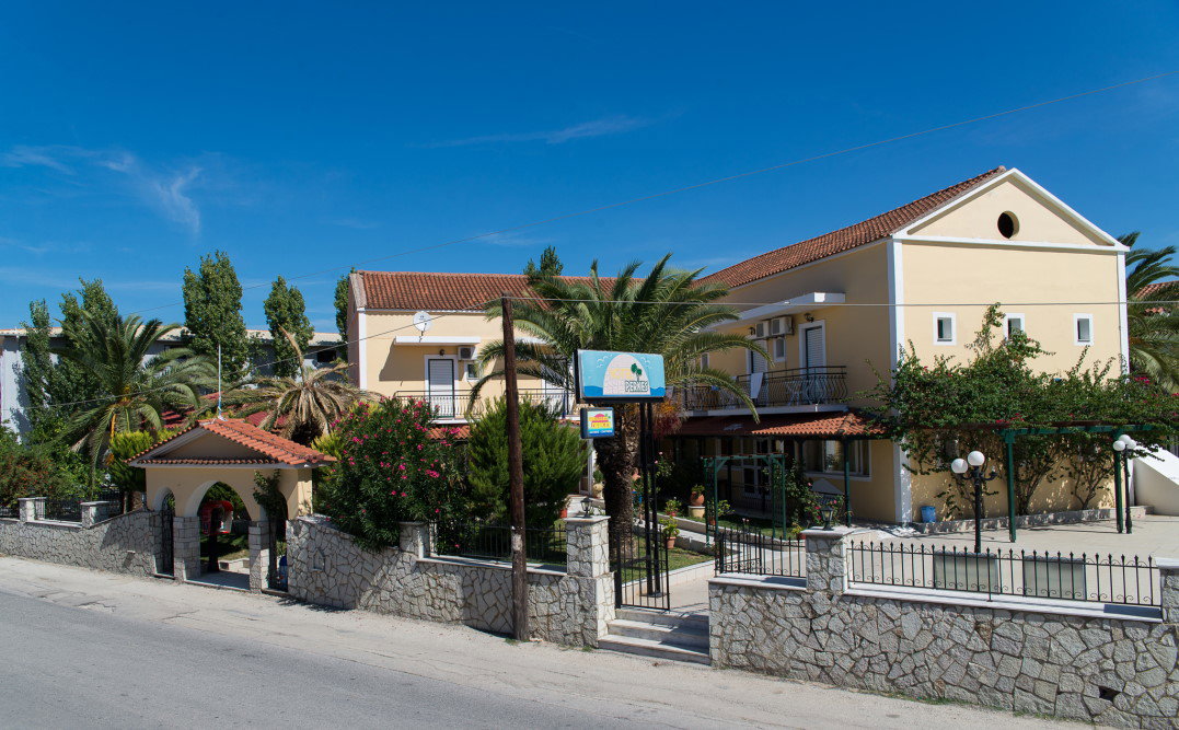 dal travel Perkes Hotel Complex