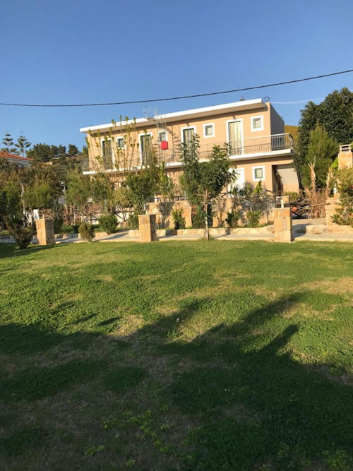 Hotel Merlis Studios