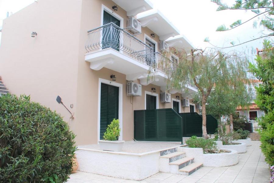 Hotel Merlis Studios