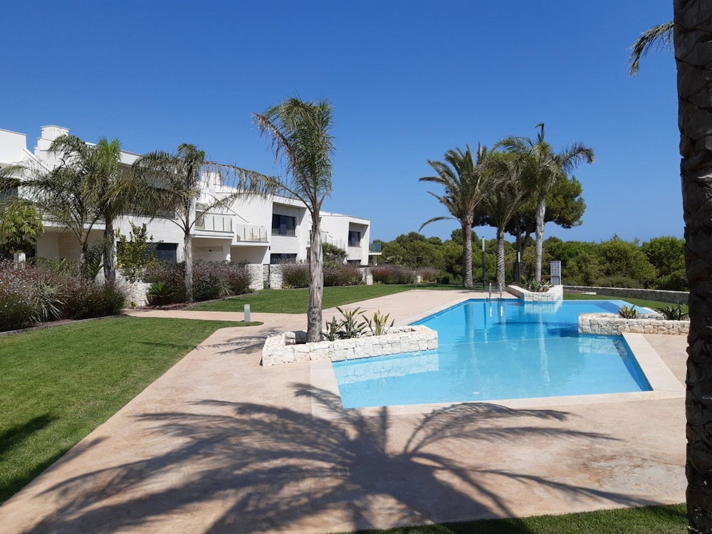 Hotel Apartment Near Lo Romero Golf
