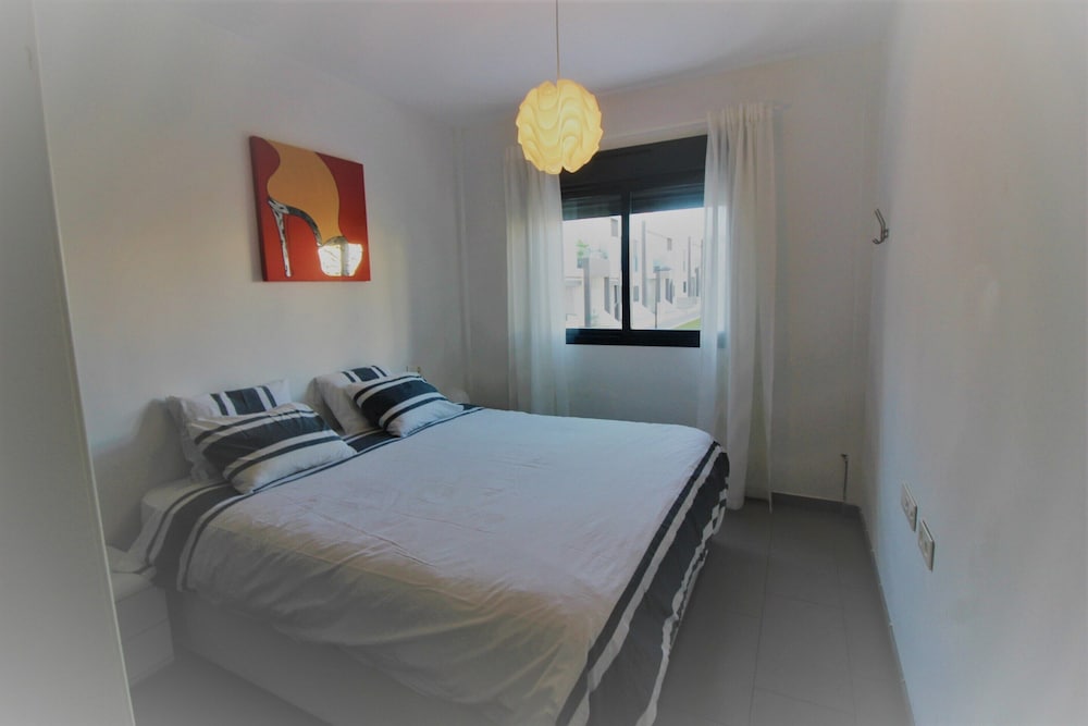 Garden View Apartment In La Zenia