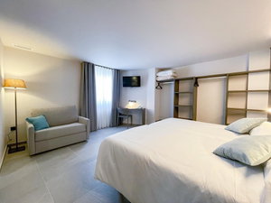 Hotel Hotel Quatre Llunes cazare Santa Pola