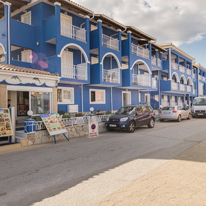 Hotel Blue Waves cazare Laganas
