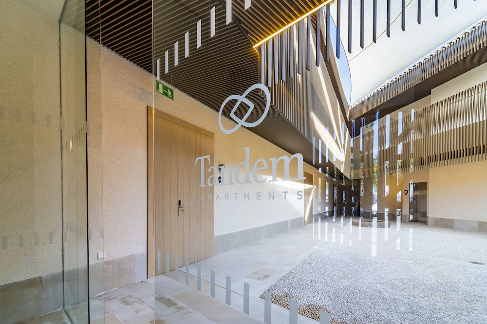Hotel Tandem Torre De La Calahorra