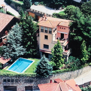 Sejur Casa Les Pomeretes vacanta Figaro