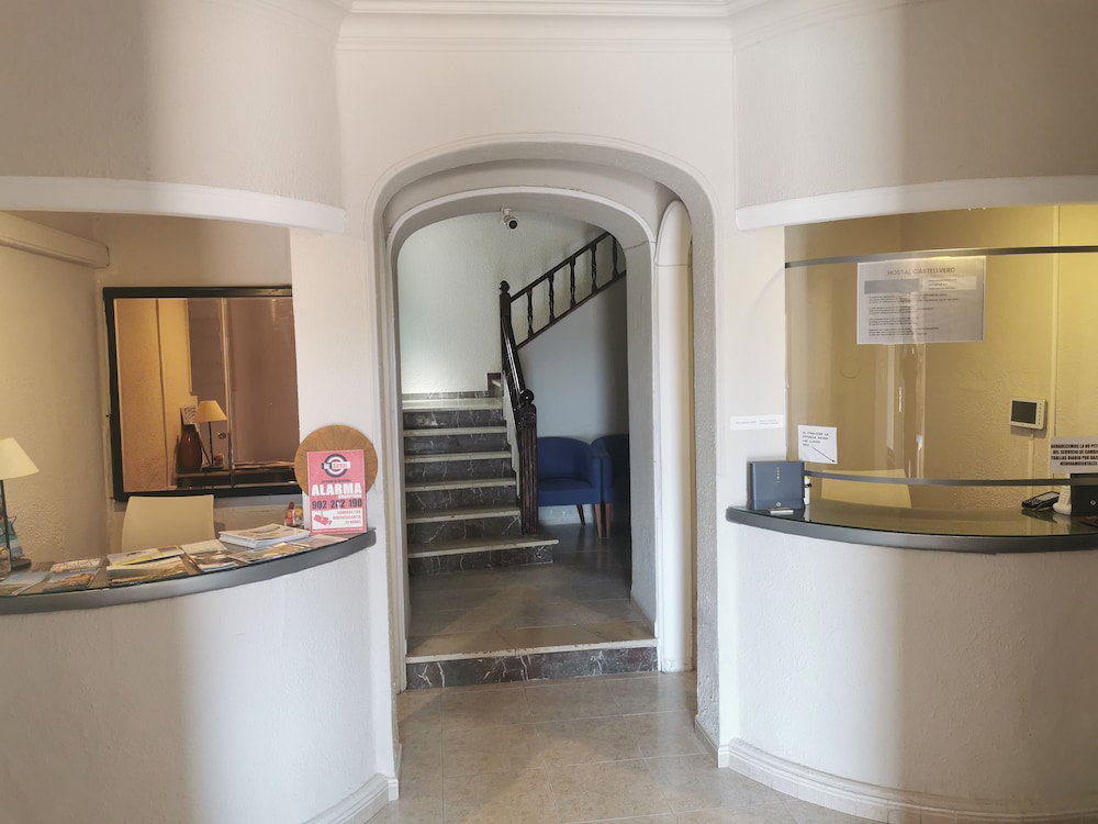 Hostal Castellverd