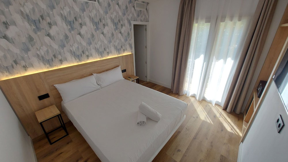 Hotel Sweet Lloret Suites - Smart Hotel