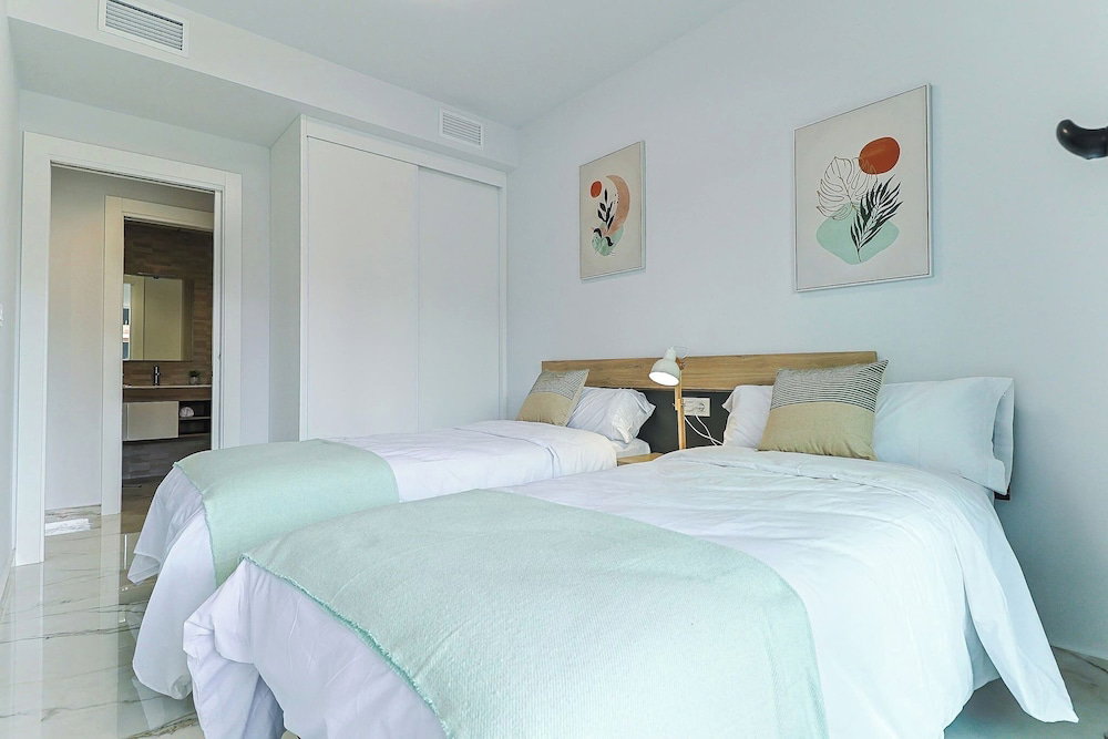 Groundfloor Villamartin Amanecer