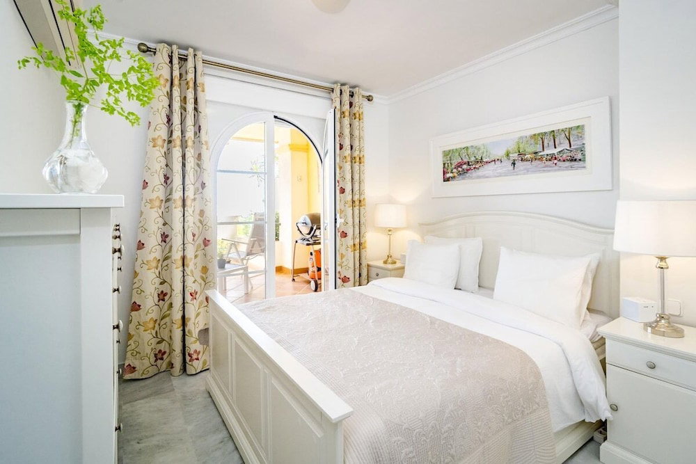 Hotel Saa2- Comfortable Apartment Puerto Banus