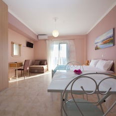 Hotel Ionian View Apartments cazare Parga