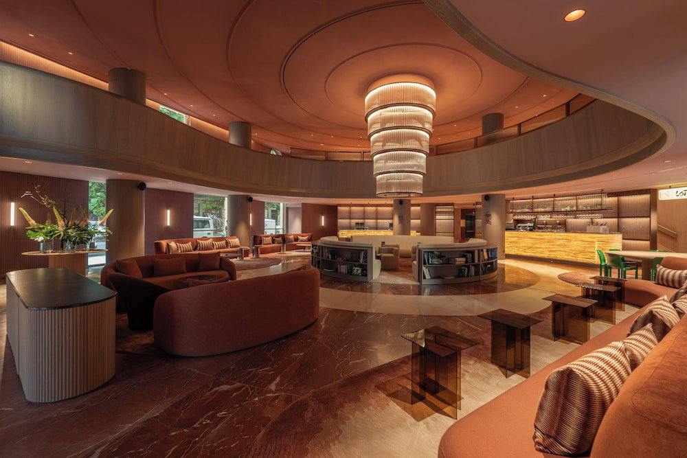Hotel Palacio Bellas Artes San Sebastián, Curio Collection By Hilton