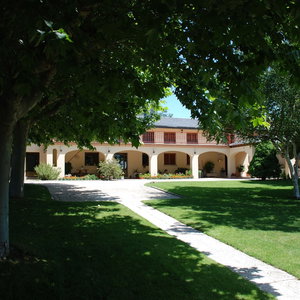 Hotel B&B Yeguada La Parrilla cazare El Escorial