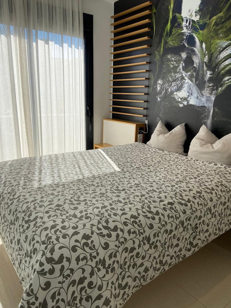 Penthouse Zenia Beach