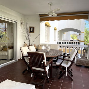 Hotel Modern 2-Bedroom Apartment With Private Underground Parking Lift Access cazare San Pedro de Alcantara