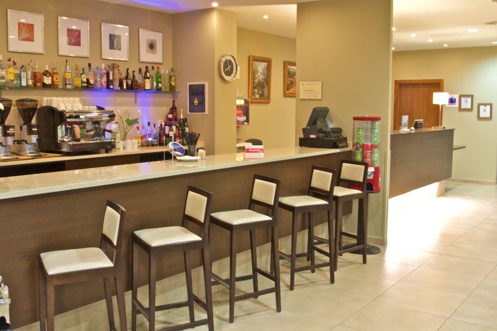 Hotel Holiday Inn Express Campo De Gibraltar - Barrios By Ihg