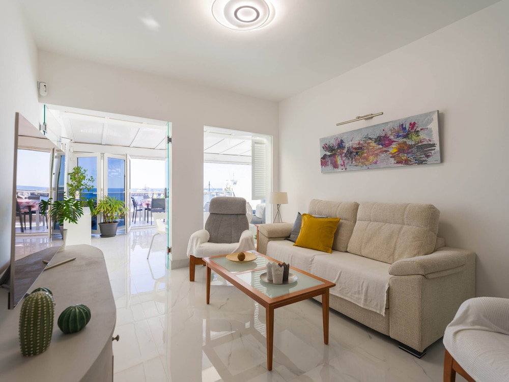 Hotel Holiday Home In Mogan Near Rock Beach