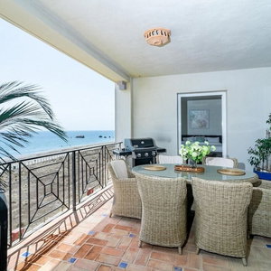 Hotel Lap- 3 Bed Apartment On The Beach. Families Only cazare Manilva