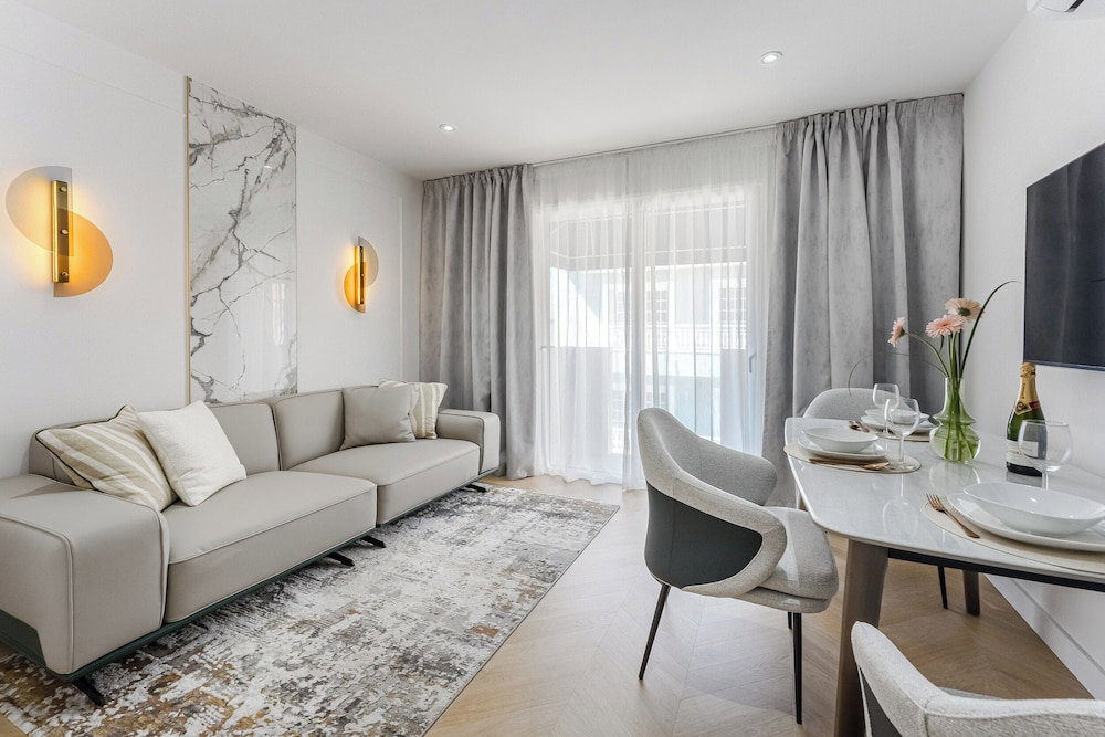 Hotel Seashell Suites