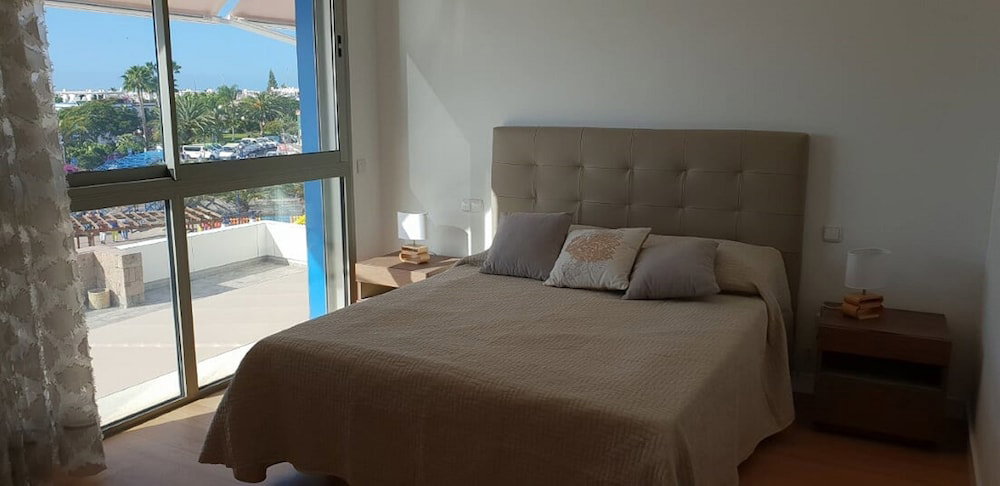 Beachfront Loft In Puerto De Mogan By El Sirocco