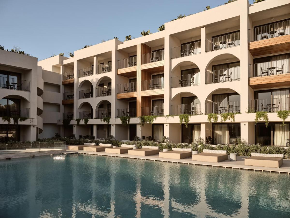 dal travel Planos Hotel