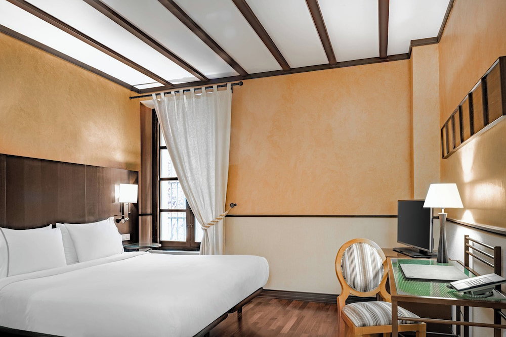 Hotel Ac Hotel Ciudad De Tudela By Marriott
