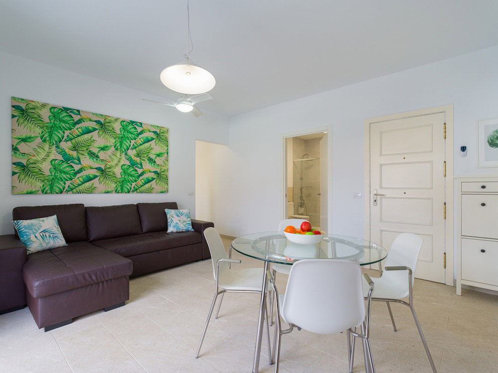 Hotel Apartment In Mogan With Fenced Garden