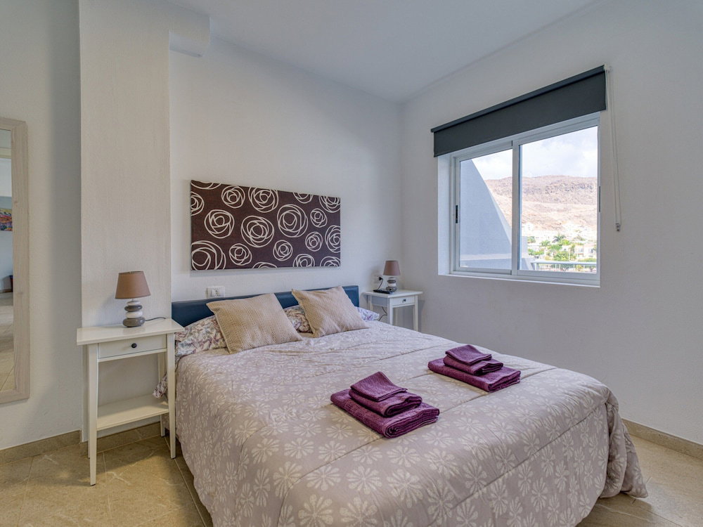 Apartment In Mogan With Fenced Garden