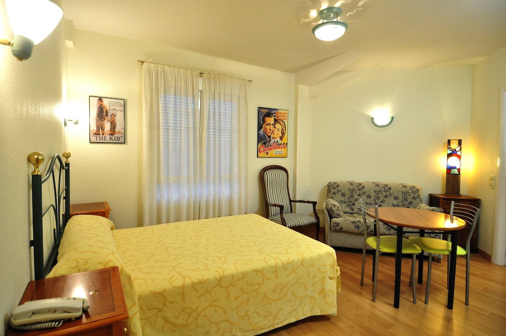 Hotel Hotel Apartamentos Aralso Sotillo