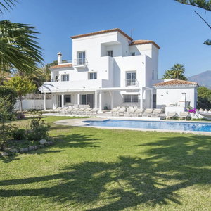Hotel Elegant Villa Retreat cazare San Pedro de Alcantara