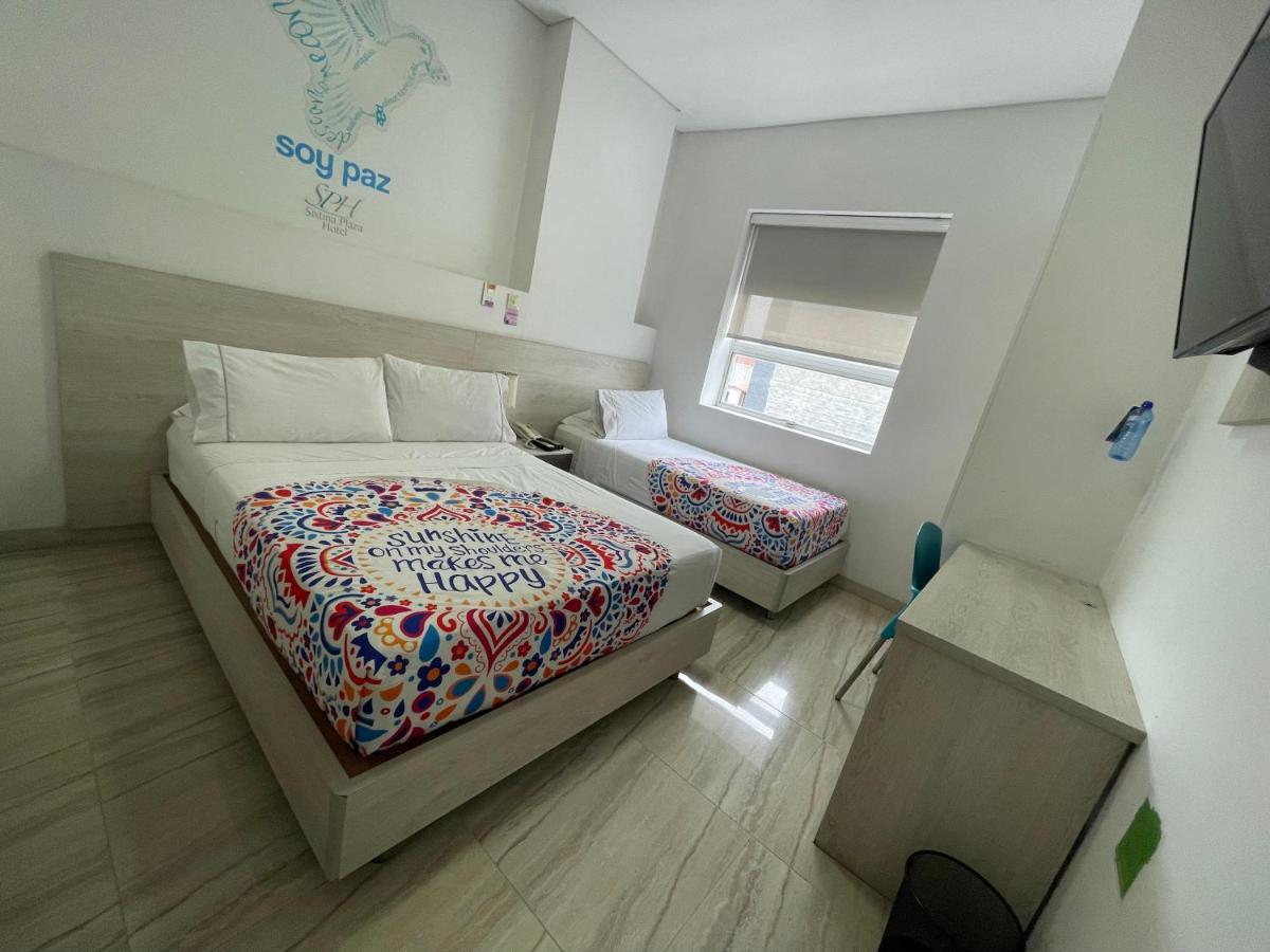 Hotel Sixtina Plaza