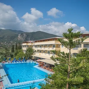 Hotel Koukounaria Hotel cazare Alykes