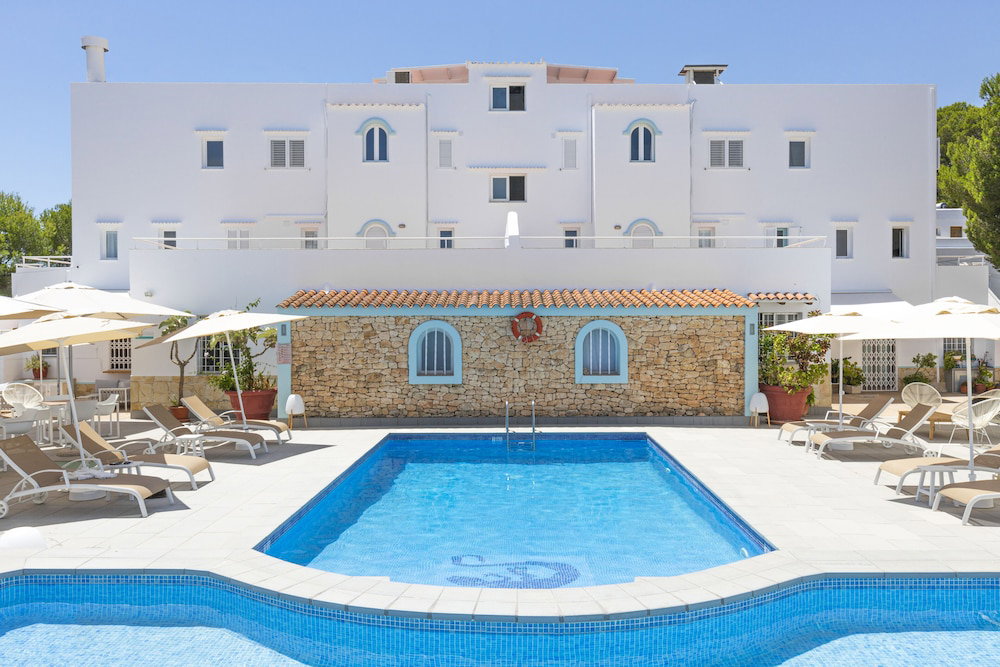 Hotel Apartamentos Los Arcos