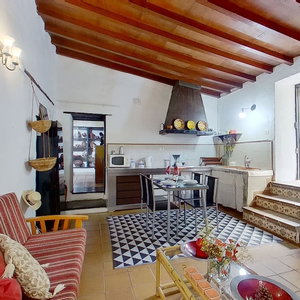 Hotel Charming 1-Bed House In La Laguna cazare San Cristobal de La Laguna