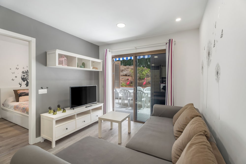 Hotel Charming 2-Bedroom Apartment In Puerto De Santiago