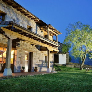 Hotel La Casa De Bustantegua cazare Selaya