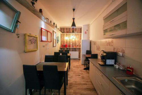Hotel Casa Cu Usi