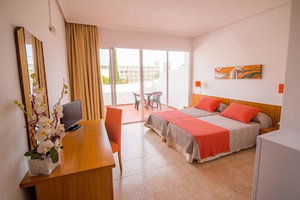 Hotel Hostal Los Pinos cazare Santa Eularia des Riu